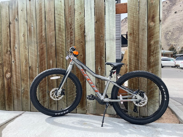 Scott Roxter 24