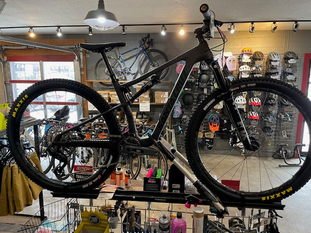 Santa Cruz Blur GX AXS Trail