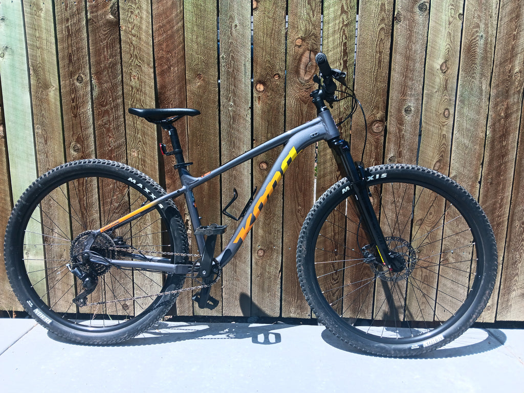 Kona Lava Dome Medium