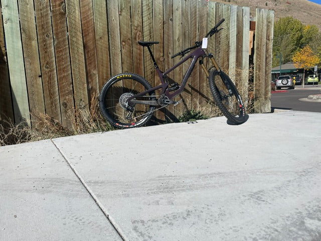 2024 Santa Cruz Nomad 6 — Large — GX AXS / Fox 38 Factory / Maven Bronze